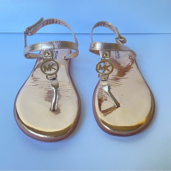 Michael Kors Jaylyn 3 Rose Gold Sandals Size 3 - Picture 3 of 11